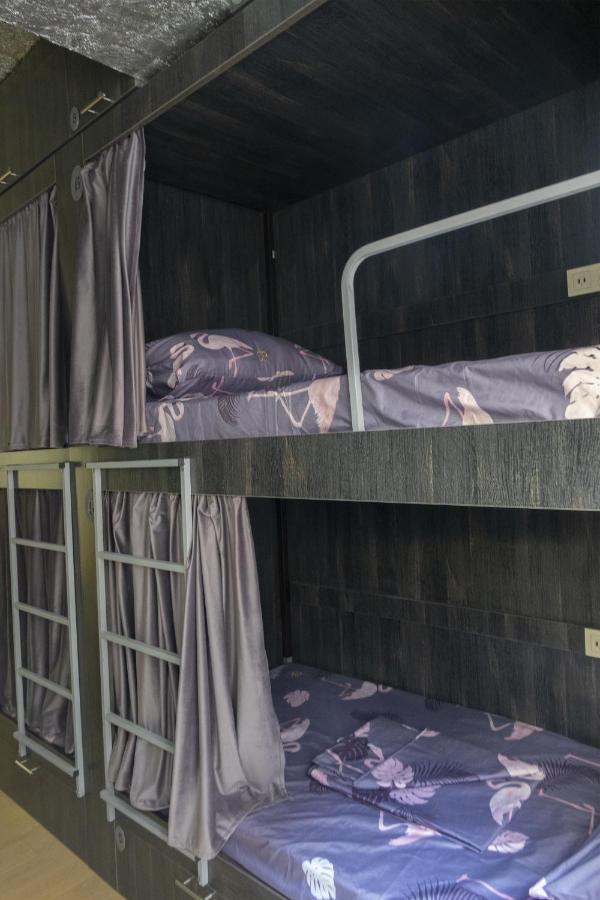 Midcity Hostel Jerevan Eksteriør bilde