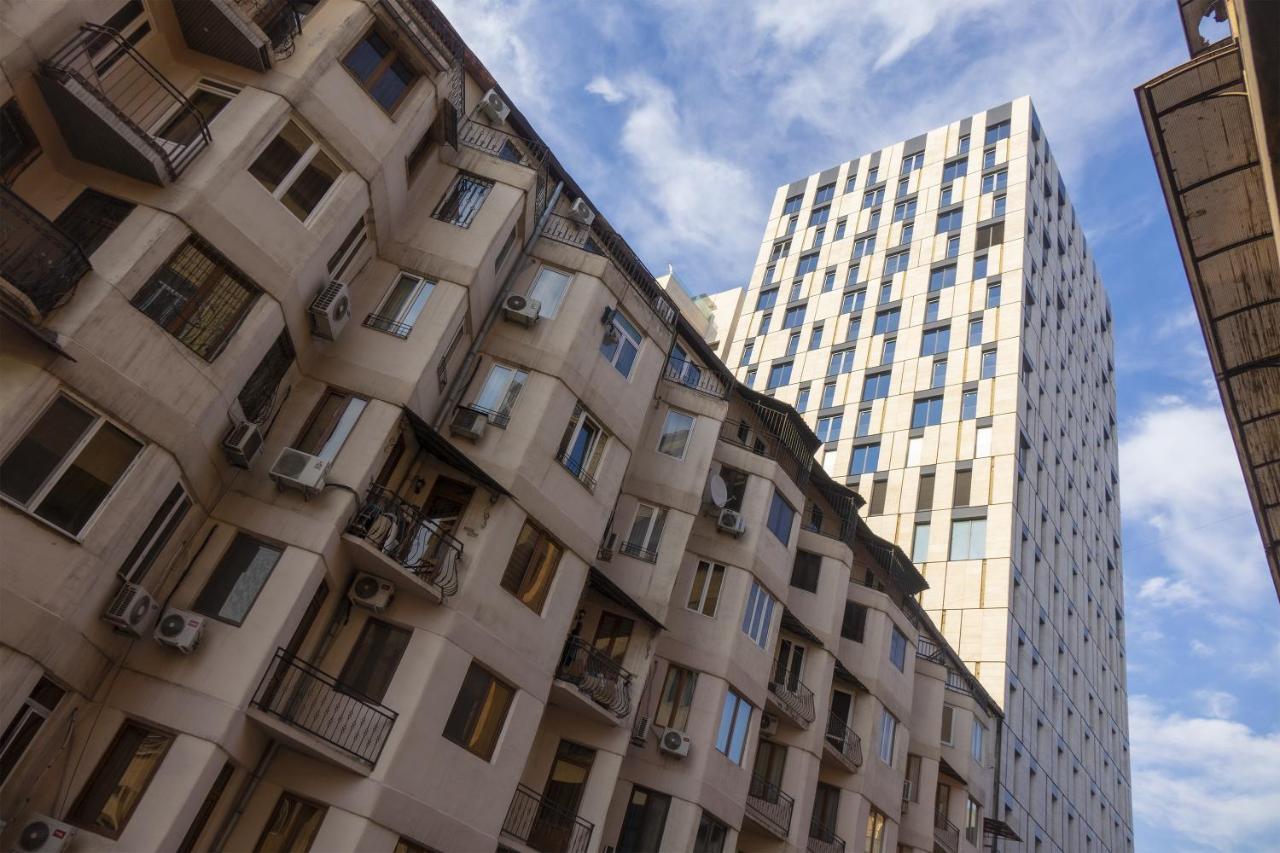 Midcity Hostel Jerevan Eksteriør bilde
